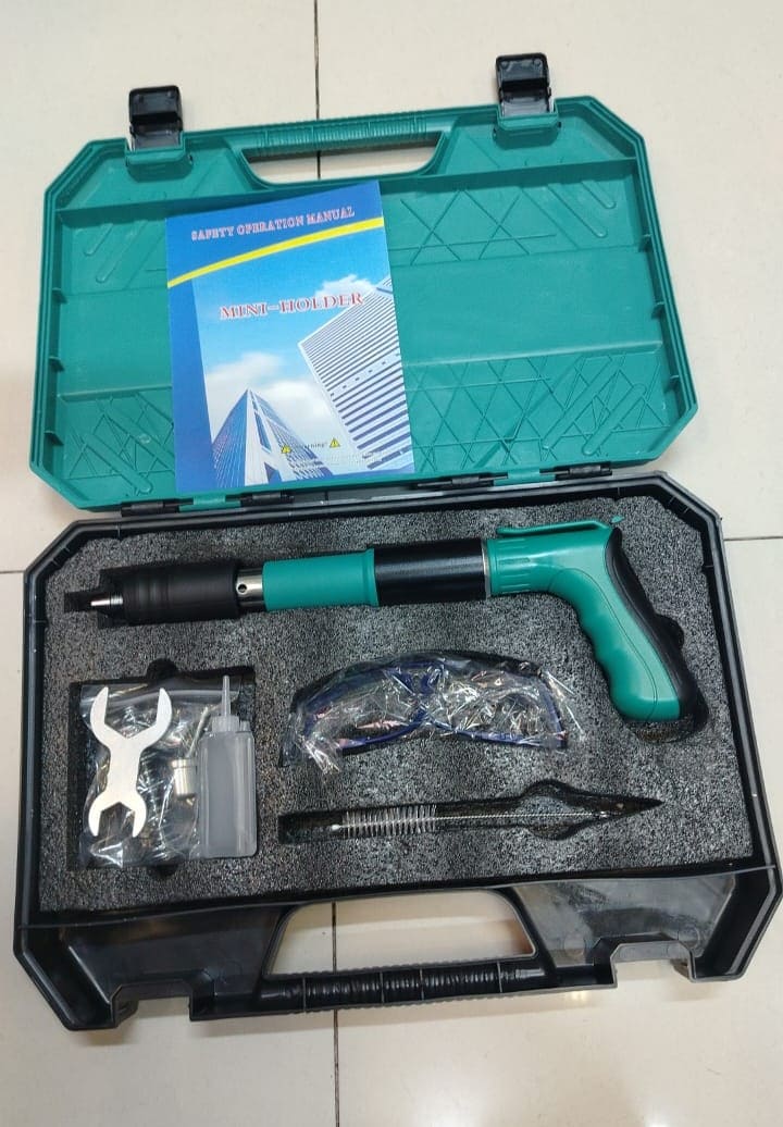 PISTOLA DE CLAVOS...!!!